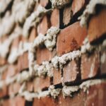 Ce presupune consolidarea unei case din cărămidă veche